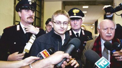 Copertina di Garlasco, quei due report “spariti” sul Dna di Chiara