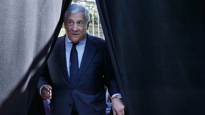 Sentenza Regeni, le opposizioni contro Tajani: “Parole indecenti, agghiacciante negazionismo sull’Egitto”
