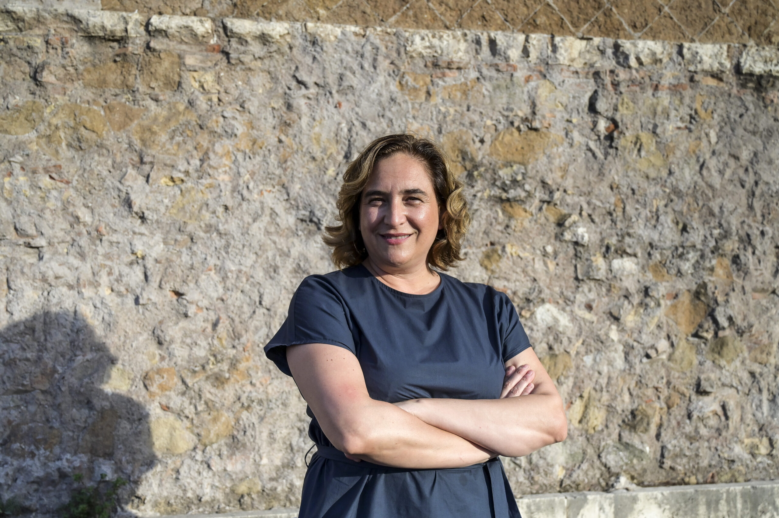 Il caro affitti a Barcellona colpisce anche l’ex sindaca: “Costretta a cambiare casa, con un solo stipendio è insostenibile”