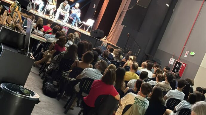 “C’è grande aggressività tra i più giovani. Superare i ruoli di genere? Non è solo giusto, ma c’è un guadagno anche per gli uomini”