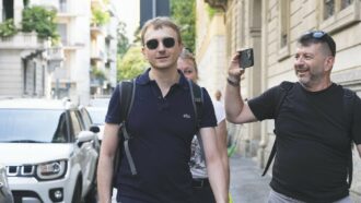 Copertina di Delitto di Garlasco, i pm di Pavia potrebbero ascoltare chi si occupò dei pedali della bicicletta di Stasi