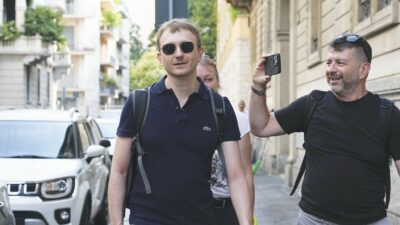 Copertina di Delitto di Garlasco, è guerra legale sulle tracce del Dna di Chiara