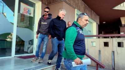 Copertina di Morte ricina, di nuovo interrogato Di Vita