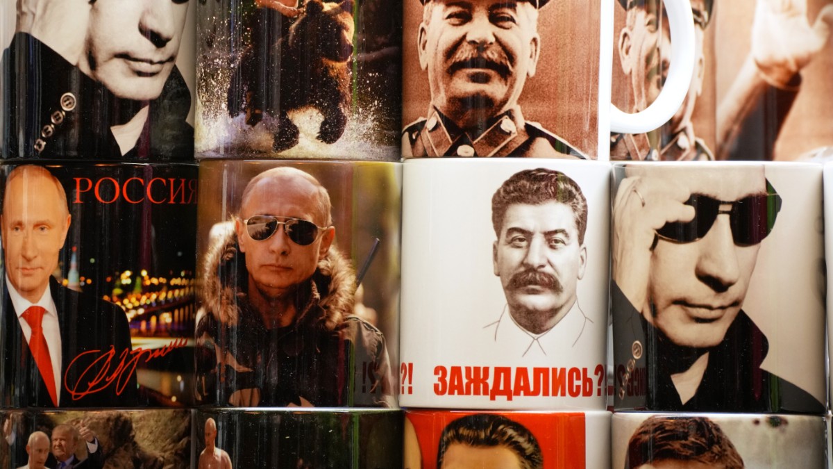 dal falso bagno di folla di stalin a berlino alle parole di putin cos236 la propaganda distorce la realt224 da Ilfattoquotidiano.it dal falso bagno di folla di stalin a berlino alle parole di putin cos236 la propaganda distorce la realt224