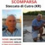 Copertina di “Ucciso e gettato nel fiume”: arrestati moglie e figlio che denunciarono la scomparsa di Salvatore Giglio