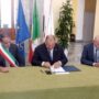 Copertina di Sorrento, Prefetto e sindaco firmano il protocollo antimafia sugli appalti dell’edilizia. Il procuratore Fragliasso: “Ma le indagini sul ‘Sistema’ e sulle illegalità ancora in corso proseguono”