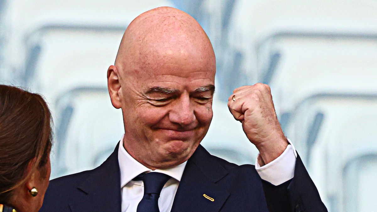 infantino perde sempre pi249 pezzi anche il suo paese lo molla la svizzera nessun chiarimento quindi non lo sosterremo da Ilfattoquotidiano.it infantino perde sempre pi249 pezzi anche il suo paese lo molla la svizzera nessun chiarimento quindi non lo sosterremo