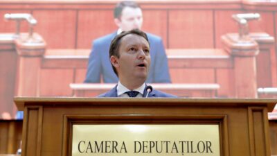 Copertina di Romania senza guida falliscono i liberali
