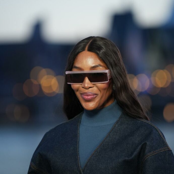 Naomi Campbell vince il ricorso: annullato il divieto di guidare enti benefici. Il tribunale: “Non sapeva delle irregolarità commesse all’interno di Fashion for Relief”