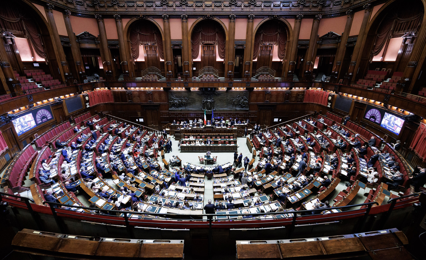 legge elettorale il dibattito alla camera dei deputati segui la diretta da Ilfattoquotidiano.it legge elettorale il dibattito alla camera dei deputati segui la diretta