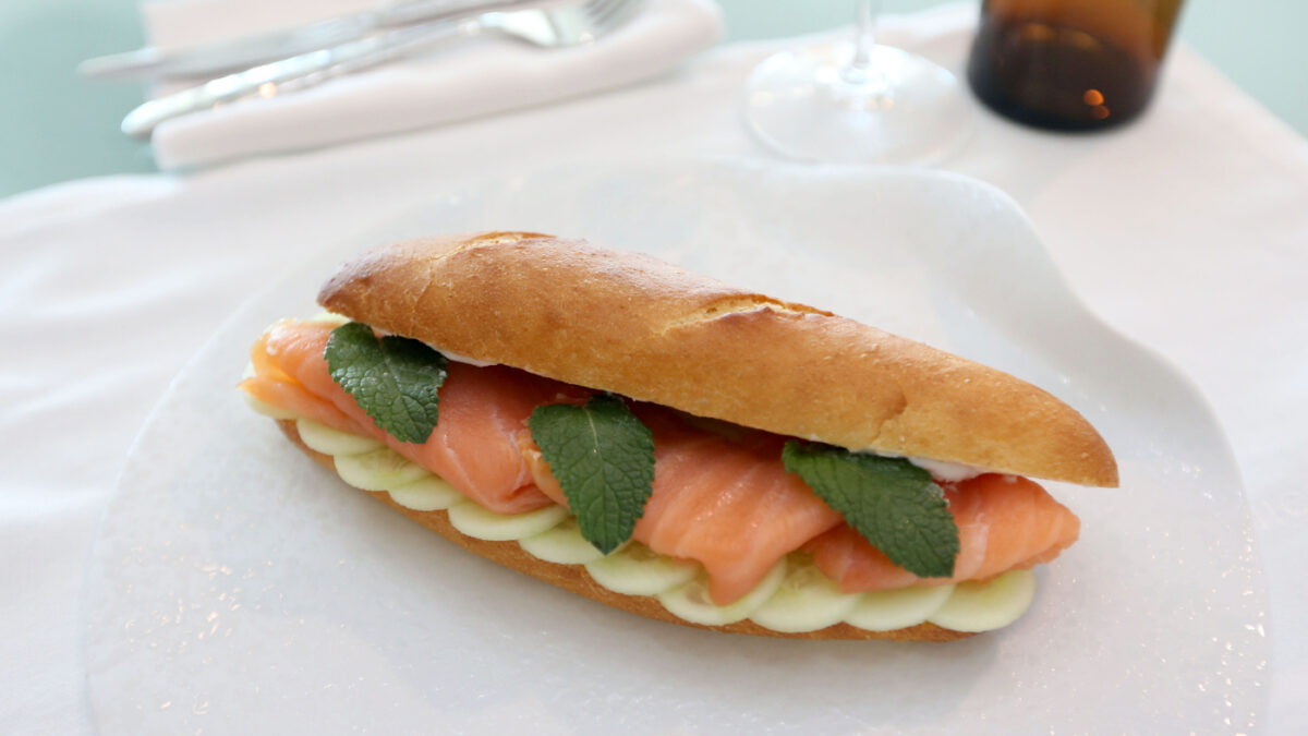 basta inserire nel men249 il salmone allevato in gabbia cos236 oltre 120 cuochi da 26 paesi aderiscono alla mobilitazione off the table da Ilfattoquotidiano.it basta inserire nel men249 il salmone allevato in gabbia cos236 oltre 120 cuochi da 26 paesi aderiscono alla mobilitazione off the table