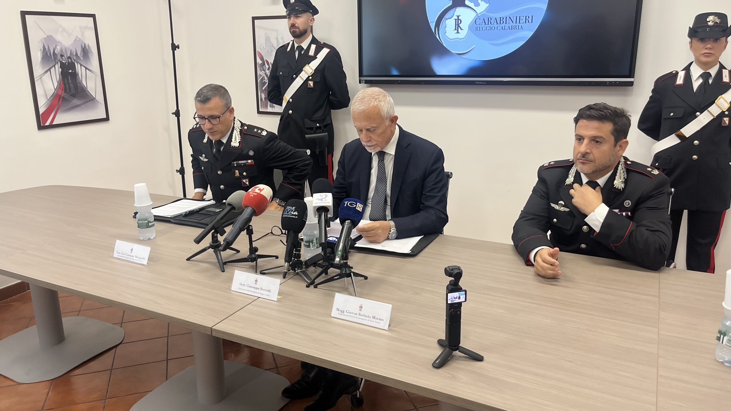 ’Ndrangheta, 12 arresti a Melicucco: “Era soggetto alternativo allo Stato, Comune sotto pressione”. Agli arresti un assessore