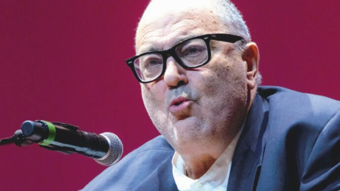 Bettini propone il lodo su Kiev: “Inviamo solo armi difensive”. Ma l’amico Giuseppe Conte gli dice no: “Serve una vera svolta”