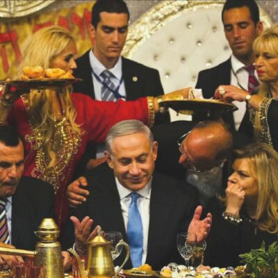 Copertina di La regista di Bibi Files: “Si svela chi è Netanyahu, oggi parlerei di più di Gaza”