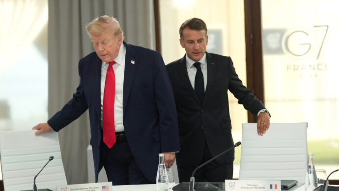 Scontro Usa-Ue sul diesel, Macron convoca vertice d’emergenza del G7