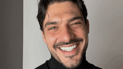 Copertina di Lorenzo Spolverato di “Grande Fratello” porta in tribunale tre anziane per le critiche dure su Facebook