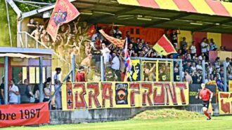 Violenza di gruppo e revenge porn, chiesti fino a 4 anni per tre calciatori ex Bra: “Condivisero anche un video sulla chat di Whatsapp”