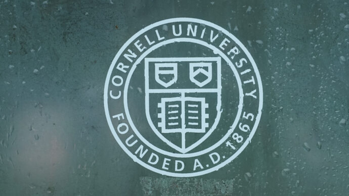 Subì violenze sessuali da sette ragazzi alla Cornell University, solo due espulsi: per gli altri solo un tema di punizione