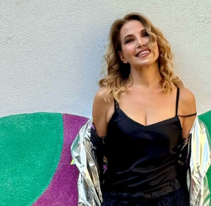 “Non mi presento per essere per forza critica, per fare il burrattino o per creare dinamiche. Io al posto di Selvaggia Lucarelli? Magari è quello di Fabio Canino. Non vorrei aggiungere altro”: parla Barbara D’Urso