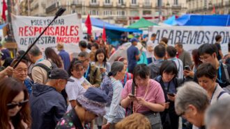 Copertina di “E adesso sciopero generale”: si riaccendono le proteste in Spagna dopo la bocciatura del decreto casa