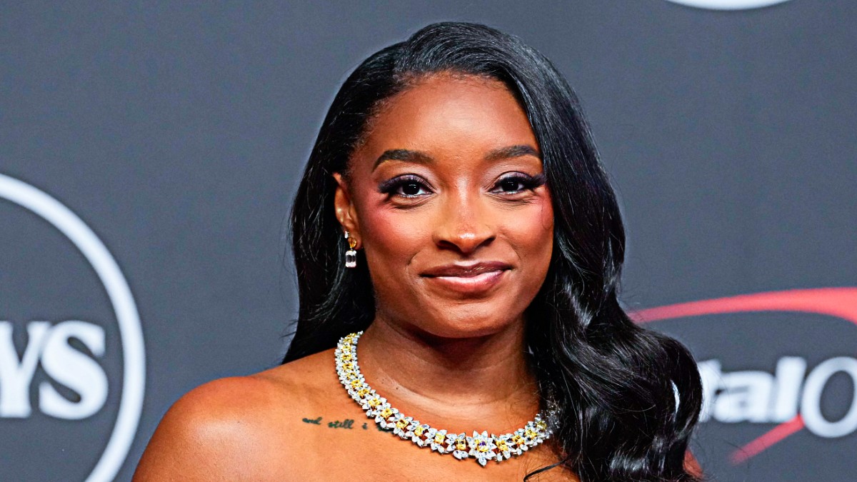 vedevo la mia pelle desquamarsi tutto 232 iniziato prima delle olimpiadi ho due patologie simone biles racconta la sua malattia da Ilfattoquotidiano.it vedevo la mia pelle desquamarsi tutto 232 iniziato prima delle olimpiadi ho due patologie simone biles racconta la sua malattia
