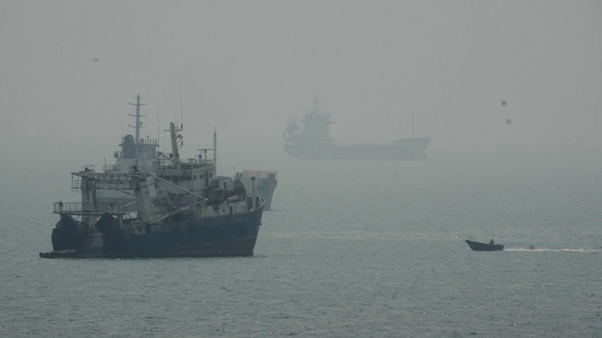 iran arrivata una serie di nuove proposte dagli usa colpita una nave cisterna nello stretto di hormuz da Ilfattoquotidiano.it iran arrivata una serie di nuove proposte dagli usa colpita una nave cisterna nello stretto di hormuz