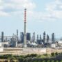 Copertina di Il governo esulta: “Isab torna in mani italiane!” Ma decide Trafigura…