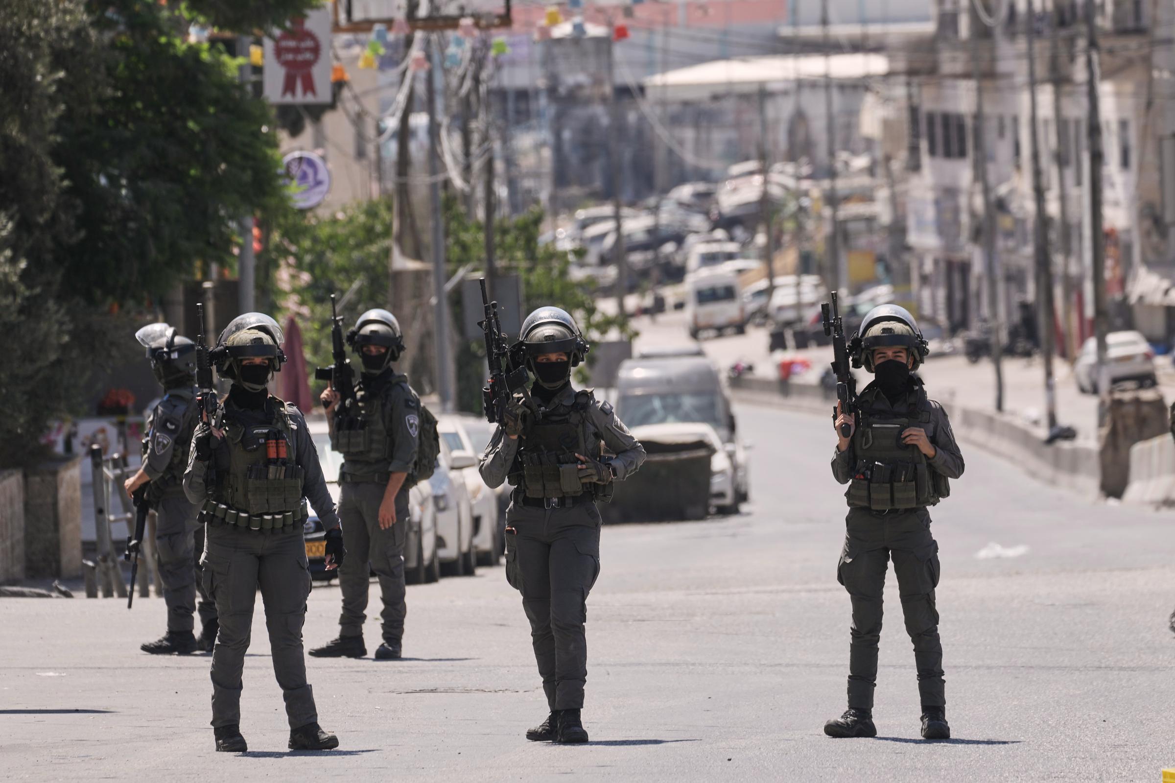 Shin Bet: rischio attacchi Hamas vicino al voto. Uk minaccia espulsione diplomatici