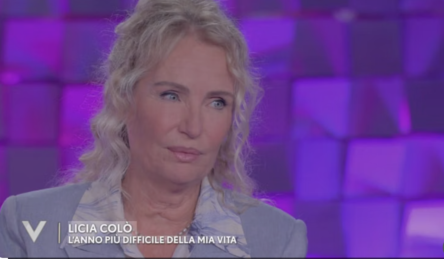 “Perdo mia madre, perdo il lavoro, mi viene un tumore alla tiroide, mia figlia ricoverata in ospedale con la peritonite. Ero al tappeto come un pugile suonato. Ho passato un periodo terribile”: così Licia Colò