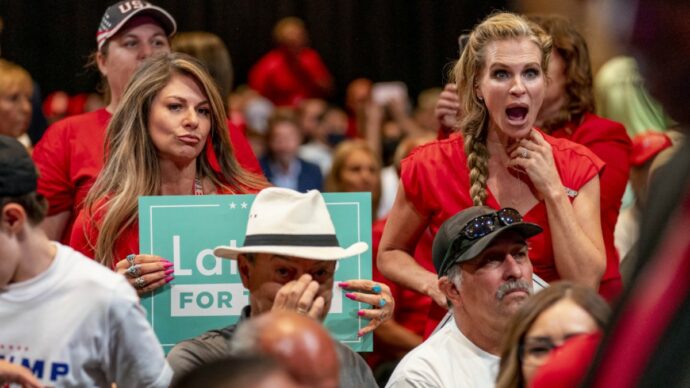 Midterm, crolla il sostegno degli ispanici per Trump: nel 2024 fu decisivo conquistare la Casa Bianca