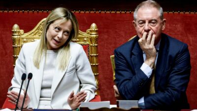 Copertina di Ericsson:  Giorgia ferma  i licenziamenti,  cioè quasi…