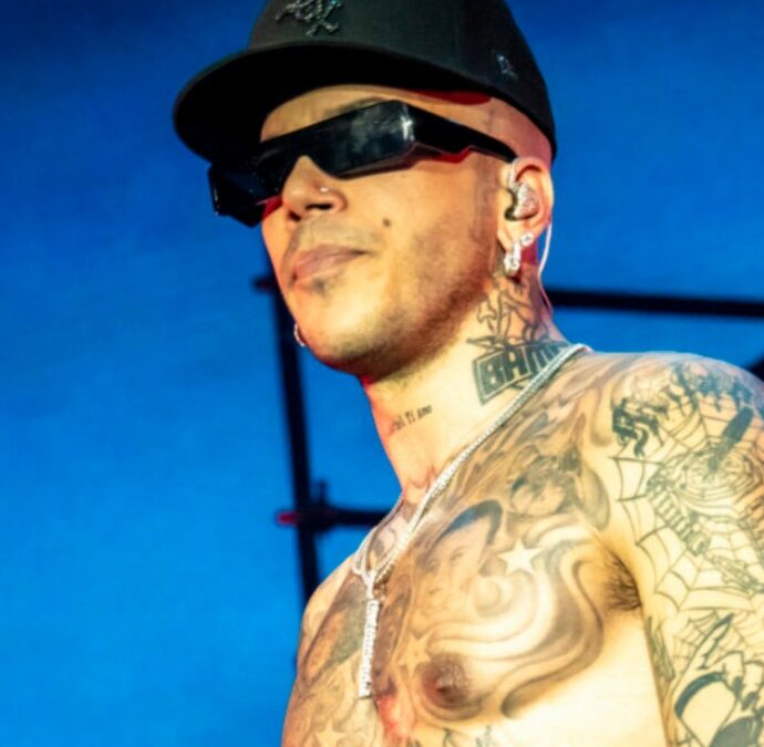 “Su Spotify ogni milione di streaming vale 3-4 mila euro. Vasco Rossi può riempire venti volte di seguito San Siro, ma come streaming ha meno ascolti di Geolier o Sferaebbasta”: parla l’avvocato Filipazzi
