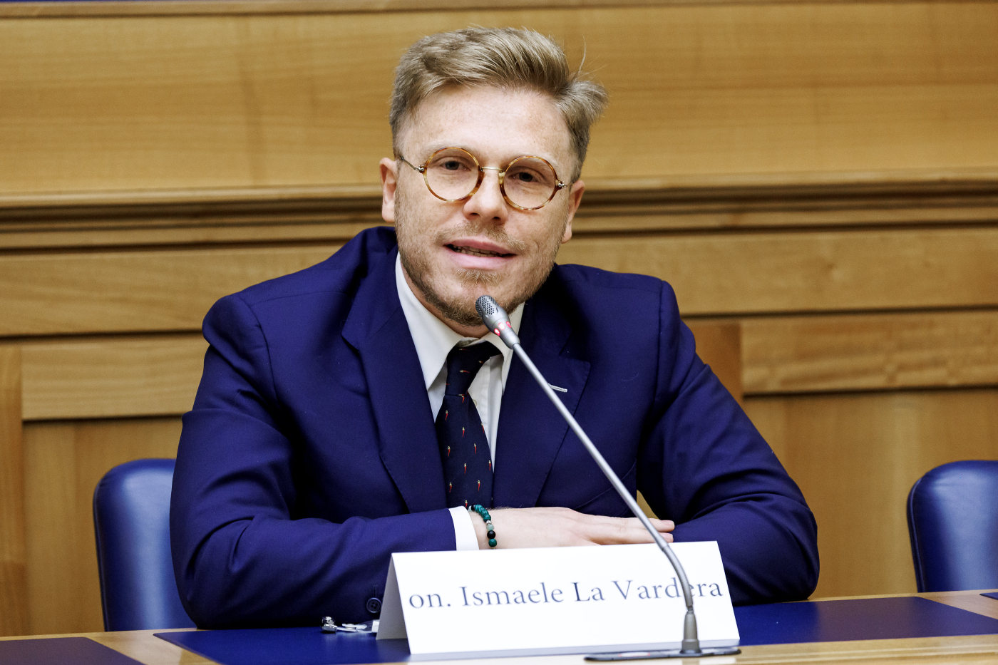 Parentopoli mafiosa negli ospedali di Palermo, commissione antimafia ascolta La Vardera e apre un’indagine: “Sentiremo Schifani e Caruso”