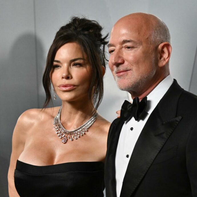 “Lauren Sanchez sta spingendo Jeff Bezos a candidarsi alla Casa Bianca, la presidenza degli Usa è l’atto finale supremo. E lei si vede già First Lady”: il retroscena