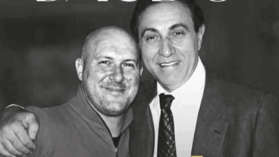 Copertina di “Scoprire di essere il figlio segreto di Pippo Baudo è stato un trauma molto forte. Mi veniva una nausea terrificante, tremavo, la testa mi girava. Una sera finii in coma per gli psicofarmaci”: parla Alex Baudo