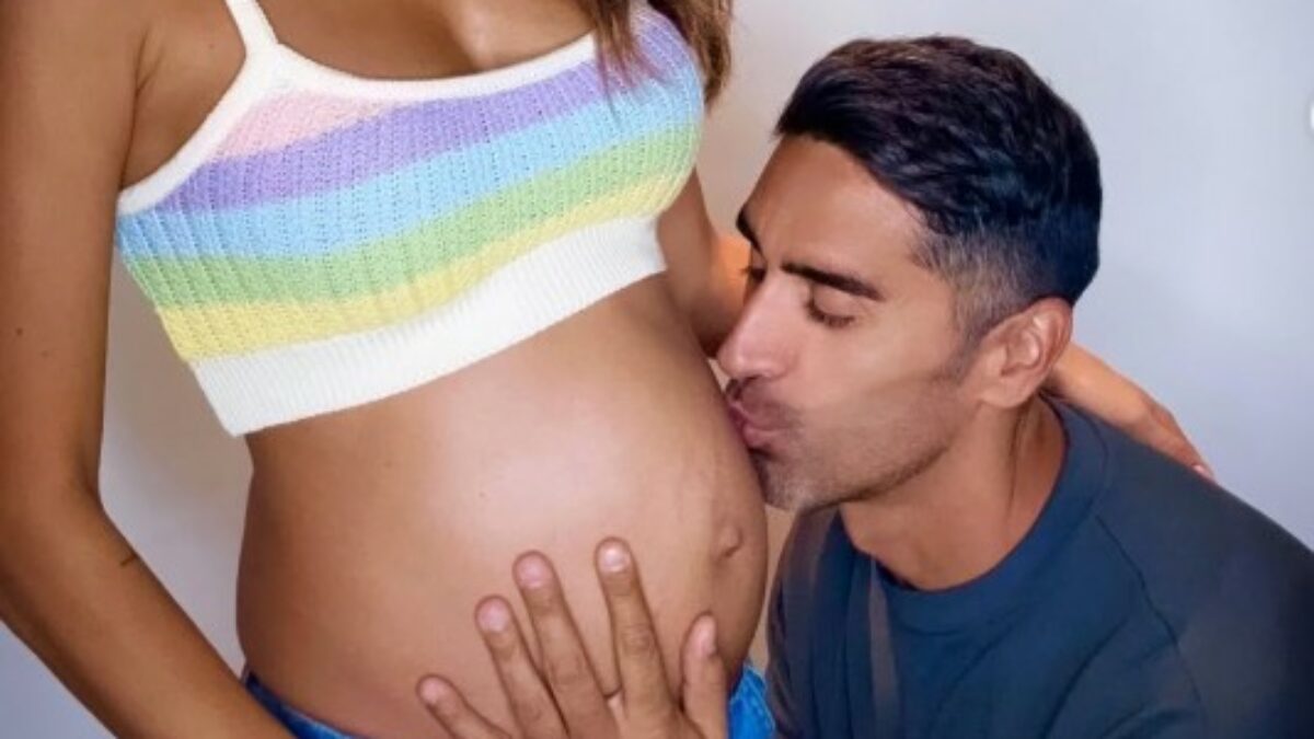 “Siamo grati alla vita per questa nuova vita. Non vediamo l’ora di conoscerti”: Giorgia Palmas e Filippo Magnini annunciano la nuova gravidanza