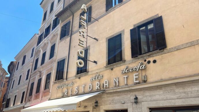 Musica molesta, silenziate anche le “fettuccine” Alfredo a Roma