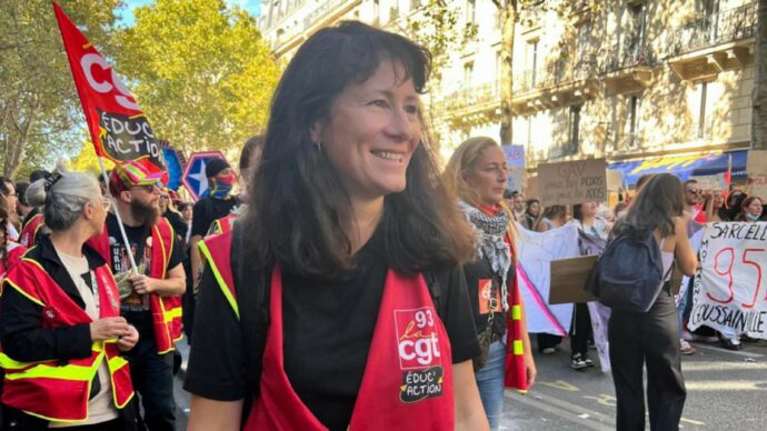 Proteste in Francia, parlano i docenti: “Noi, maestri e prof in catena umana: vogliamo difendere i nostri ragazzi”