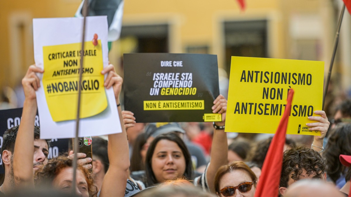 altro che ddl antisemitismo questa 232 una legge pro sionismo mattarella non firmi da Ilfattoquotidiano.it altro che ddl antisemitismo questa 232 una legge pro sionismo mattarella non firmi