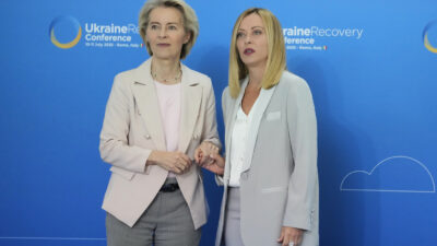Copertina di Ok dell’Ue all’Italia per l’attivazione della clausola di salvaguardia per difesa e energia: “Nessun rischio”