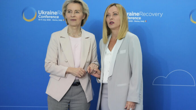 Ok dell’Ue all’Italia per l’attivazione della clausola di salvaguardia per difesa e energia: “Nessun rischio”