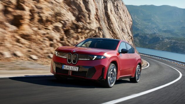 BMW iX4, la Neue Klasse cambia forma e punta su autonomia e prestazioni – FOTO