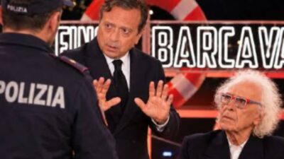 Copertina di “C’è la polizia. Ci stanno per arrestare. Ci vogliono arrestare? Secondo me sono di Mediaset”: irruzione delle forze dell’ordine durante il programma di Piero Chiambretti