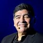 Copertina di Processo Maradona, chiesti 12 anni per il neurochirurgo: “Ucciso da un gruppo di dilettanti. Non c’erano guanti, garze, flebo, nulla”