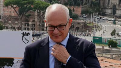 Copertina di Conte insiste: “Ho davvero proposto il terzo nome a Elly”