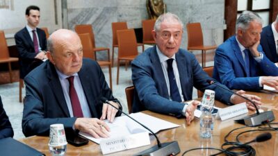 Copertina di I raffinatori: intesa europea  per ridurre l’importazione