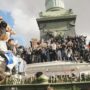 Copertina di Studenti, prima vittoria: no al taglio di 1.600 prof