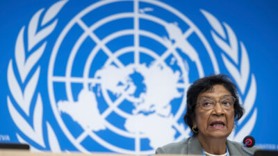 Copertina di Nobel per la pace a Navi Pillay, Usa annunciano sanzioni contro la Corte penale internazionale. Italia e altri 7 paesi: "Incrollabile sostegno ai giudici"