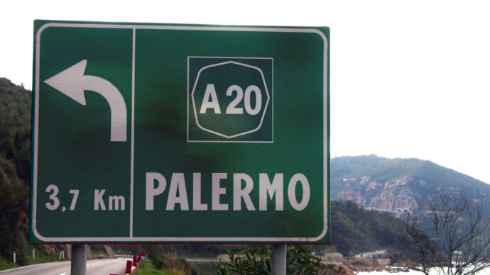 Le autostrade siciliane “non sono sicure”: dopo l’ultimatum il ministero di Salvini impone il limite di velocità a 60 km/h