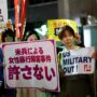 Copertina di Marine arrestato per l’omicidio di una donna a Okinawa: nuove proteste in Giappone contro le basi militari Usa